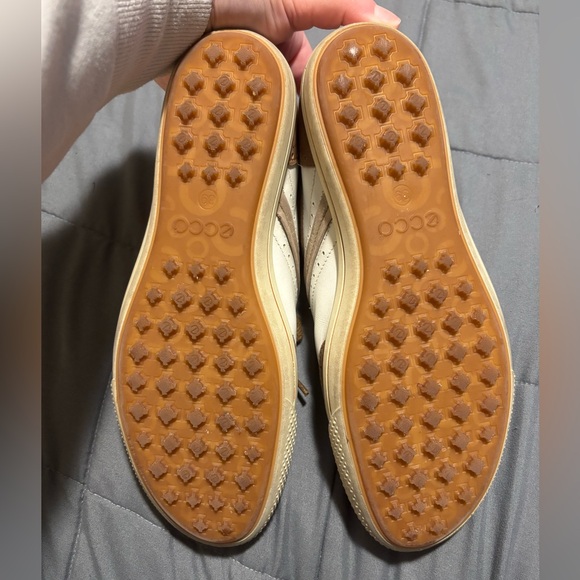 ECCO Women’s Classic Spikeless Wingtip Brown and White Golf Shoes Size 8 - Picture 4 of 8